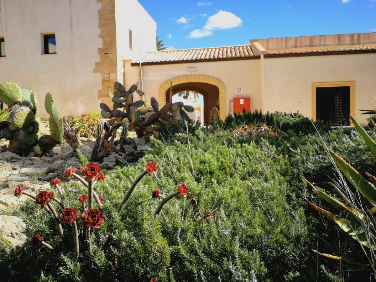 Agriturismo Baglio Donnafranca Wine Resort Марсала Экстерьер фото